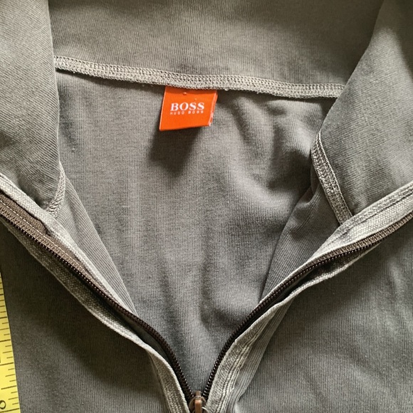 Boss Hugo Boss- XL gray lightweight pullover soft 3/4 zip up - Picture 8 of 8